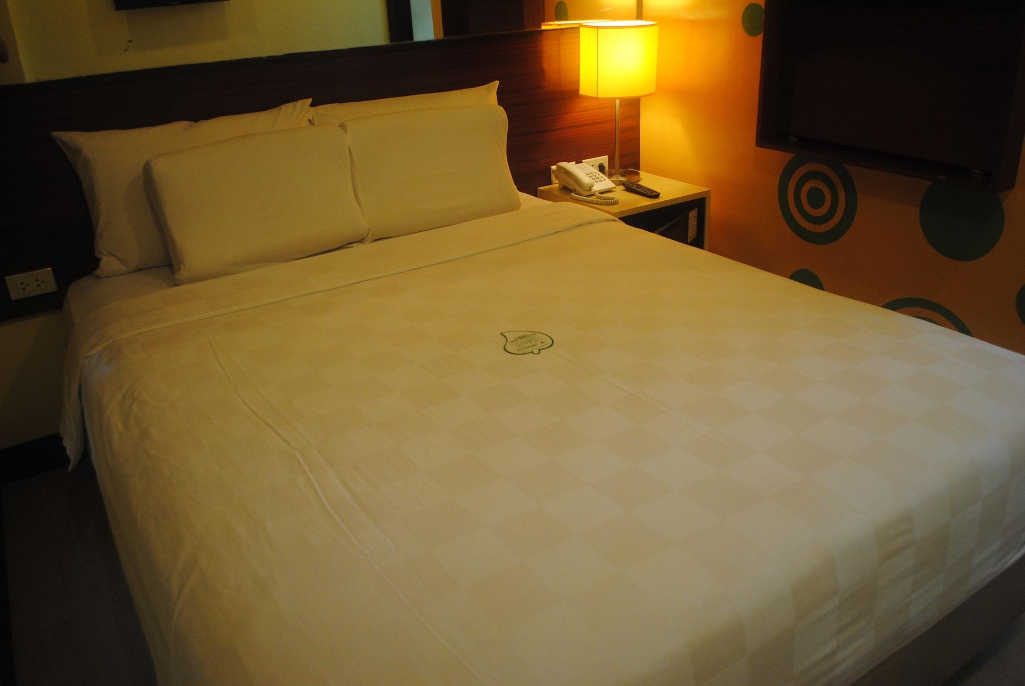 Go Hotels Tacloban Exterior photo