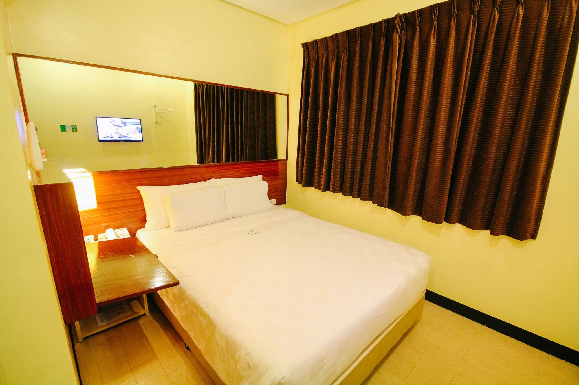 Go Hotels Tacloban Exterior photo
