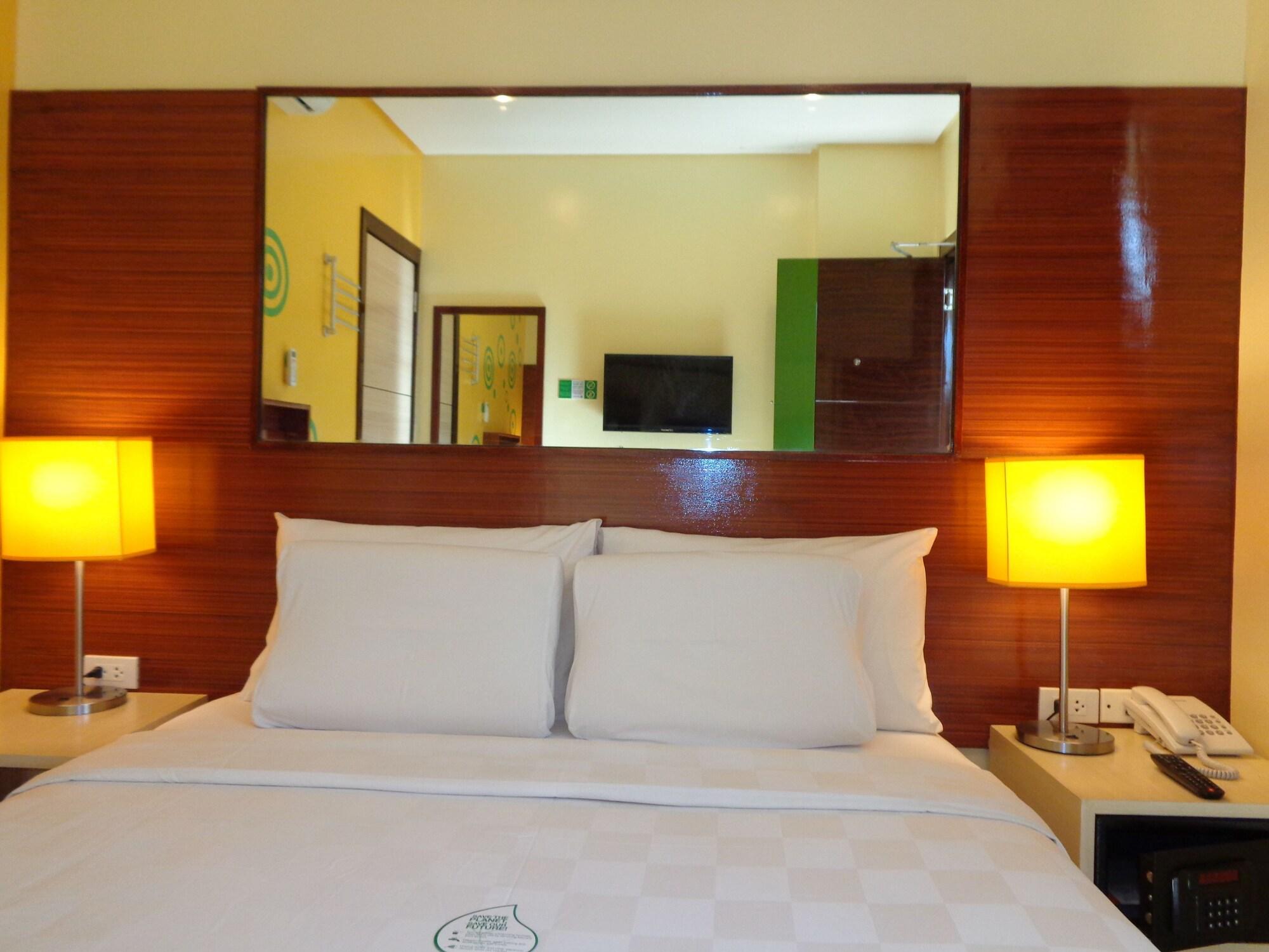 Go Hotels Tacloban Exterior photo