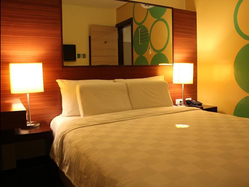 Go Hotels Tacloban Exterior photo