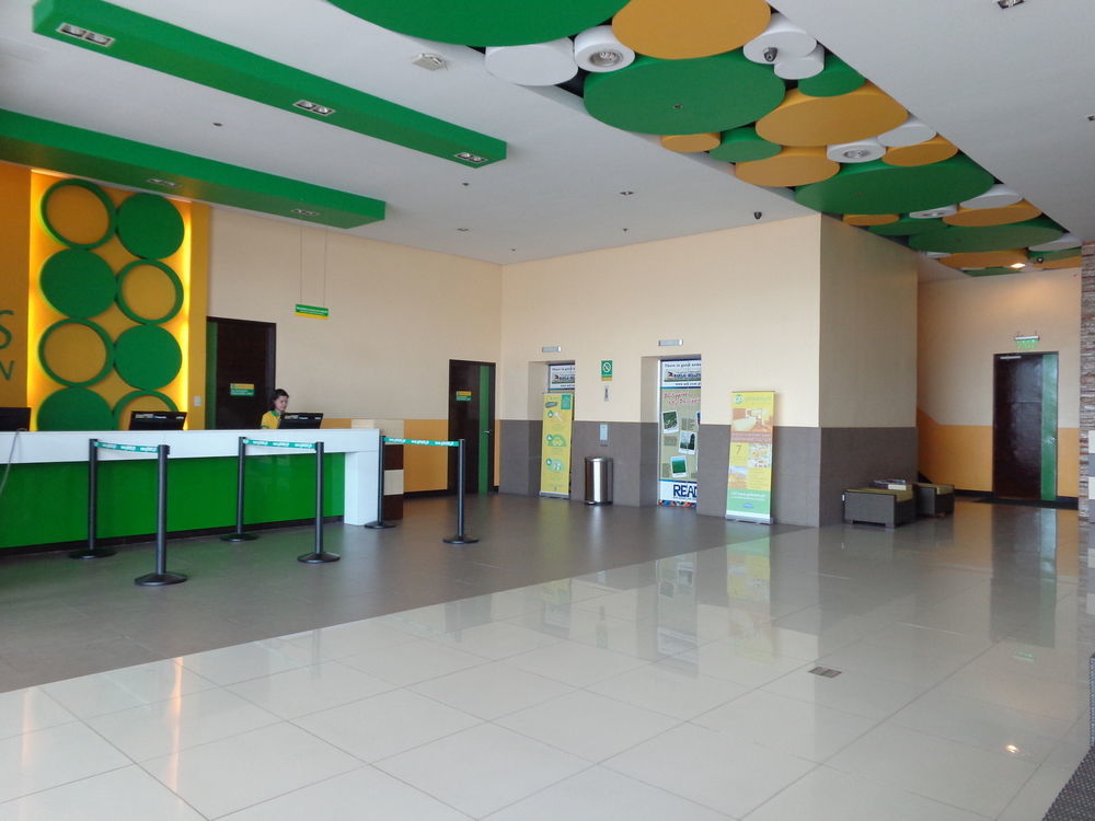 Go Hotels Tacloban Exterior photo